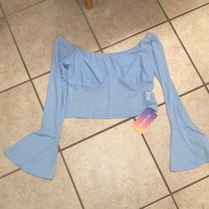 Over the shoulders Top